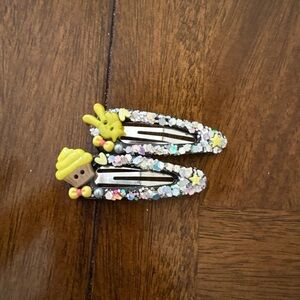 Sparkly Pastel Resin Character Snap Clips - Yellow Accents